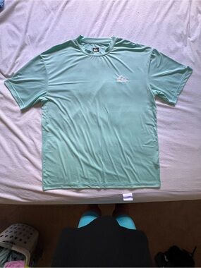 Quiksilver Mint Green Rash Guard Performance Tee UPF 50+ Sun Protection